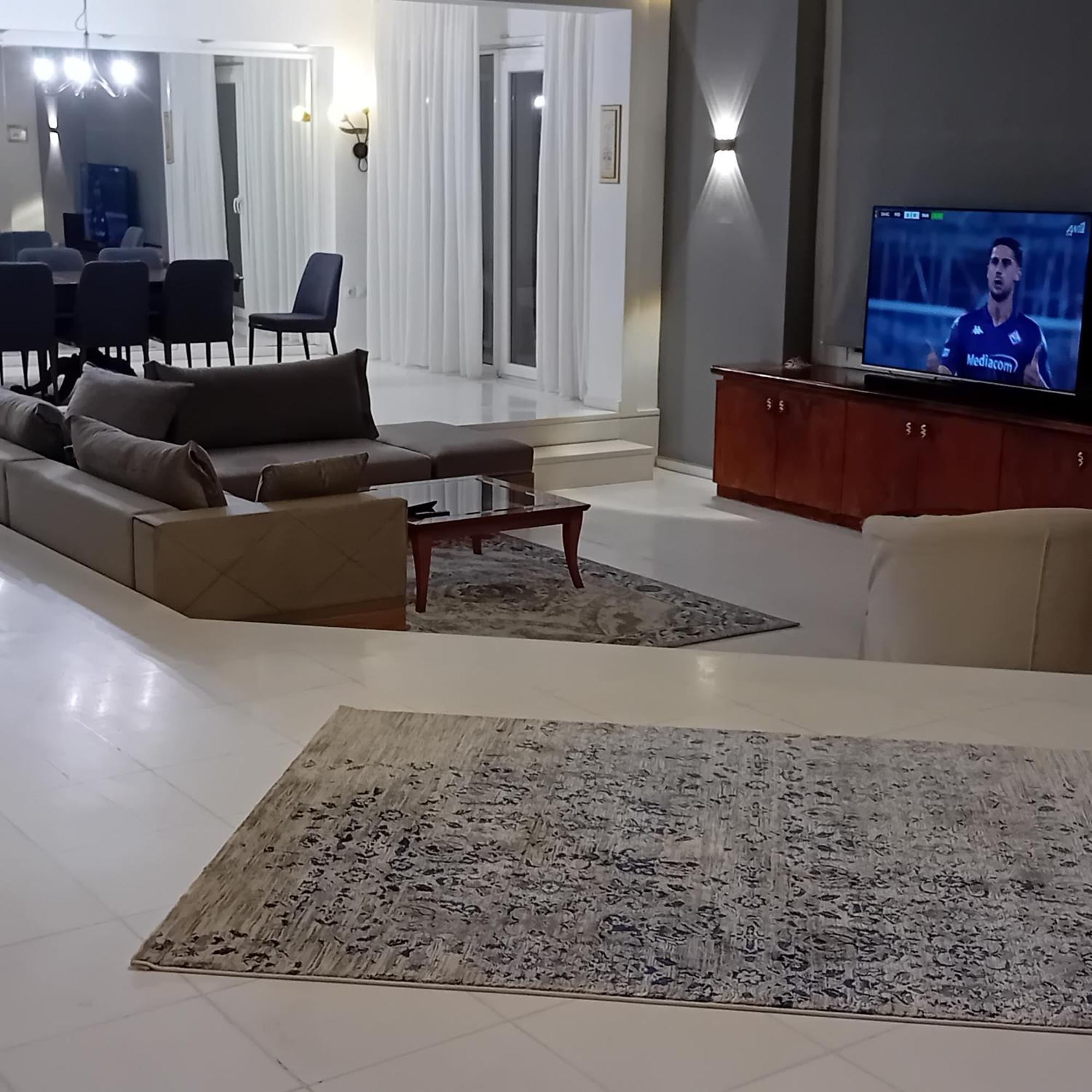 Πολυτελησ Βιλα 8 - 10 Ατομων Στην Περιοχη Αεροδρομιου Θεσσαλονικησ Βίλα Livadaki  Εξωτερικό φωτογραφία